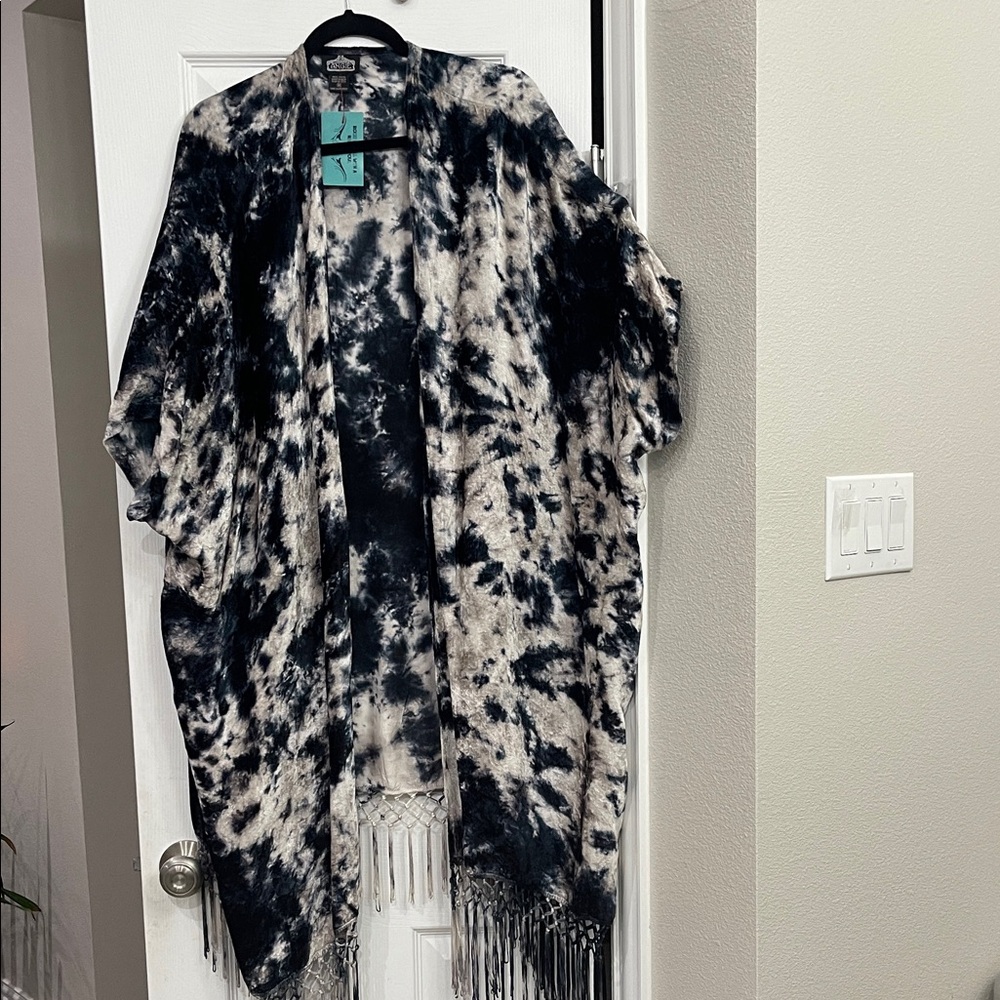Angie Monochrome Tie-Dye Cape with Fringe